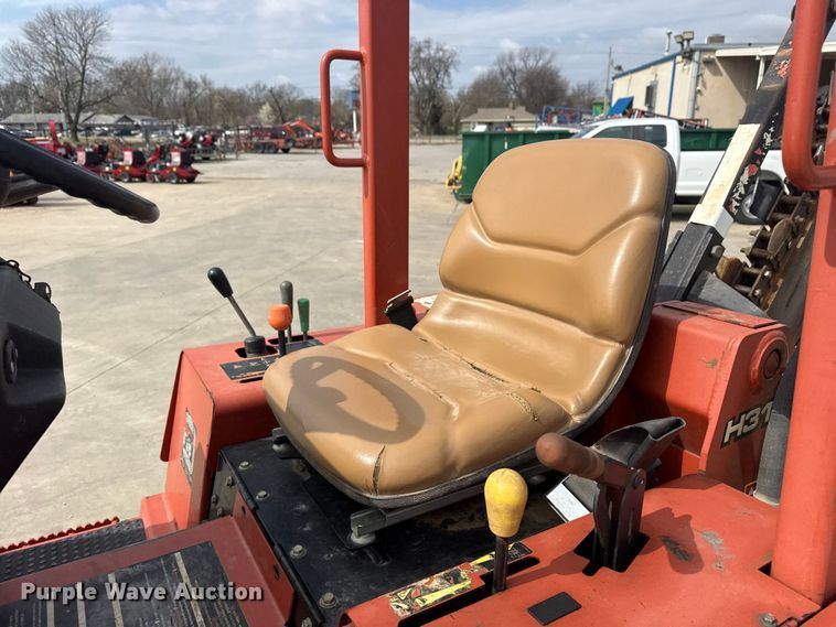 image for item DO8470 2015 Ditch Witch RT45 trencher