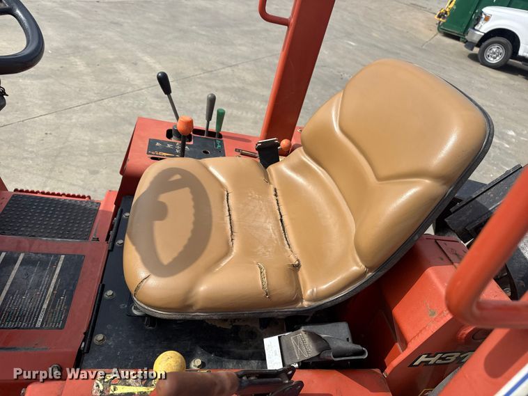 image for item DO8470 2015 Ditch Witch RT45 trencher