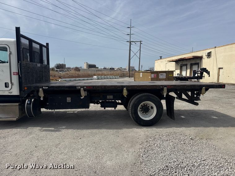 image for item DQ4345 2018 Peterbilt 337 dump flatbed truck