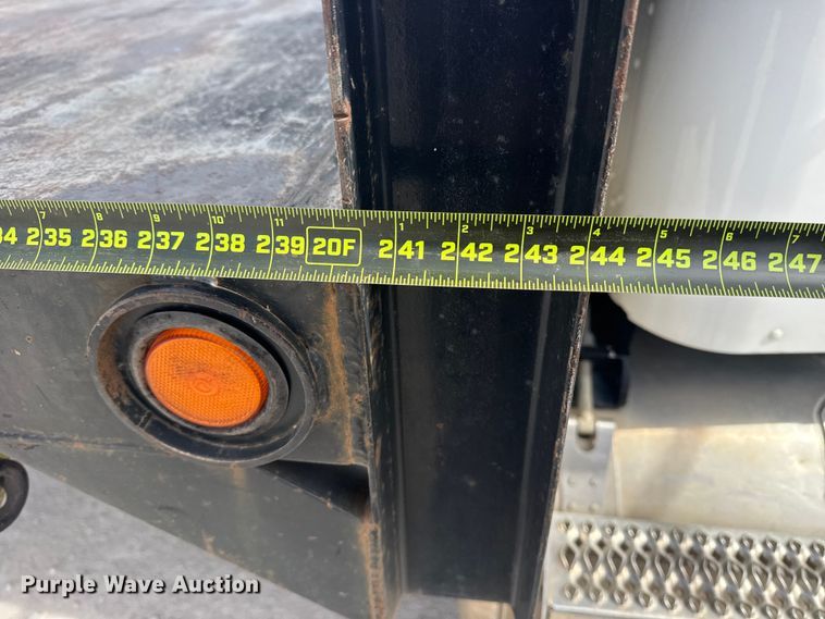 image for item DQ4345 2018 Peterbilt 337 dump flatbed truck