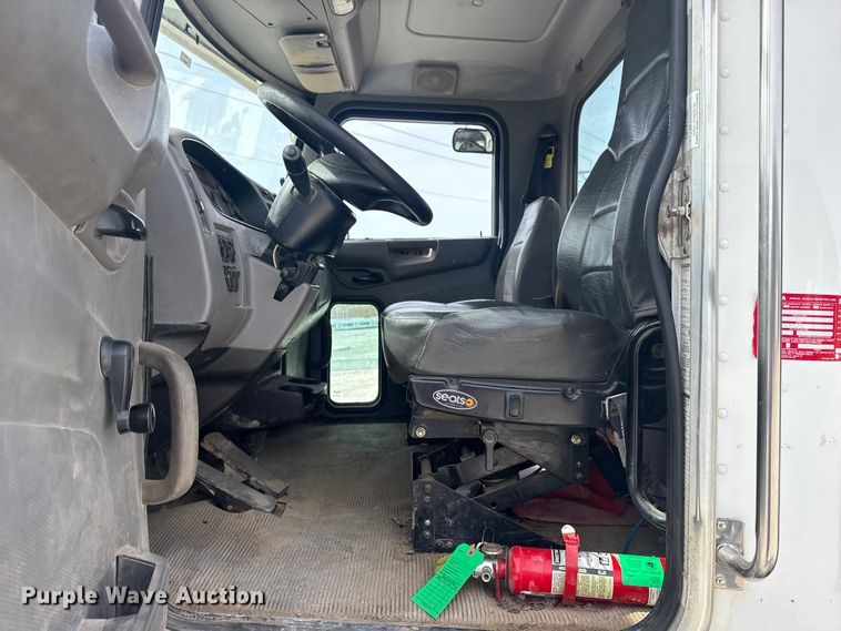 image for item DQ4345 2018 Peterbilt 337 dump flatbed truck