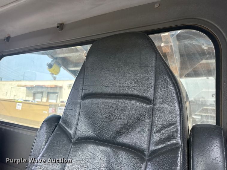 image for item DQ4345 2018 Peterbilt 337 dump flatbed truck