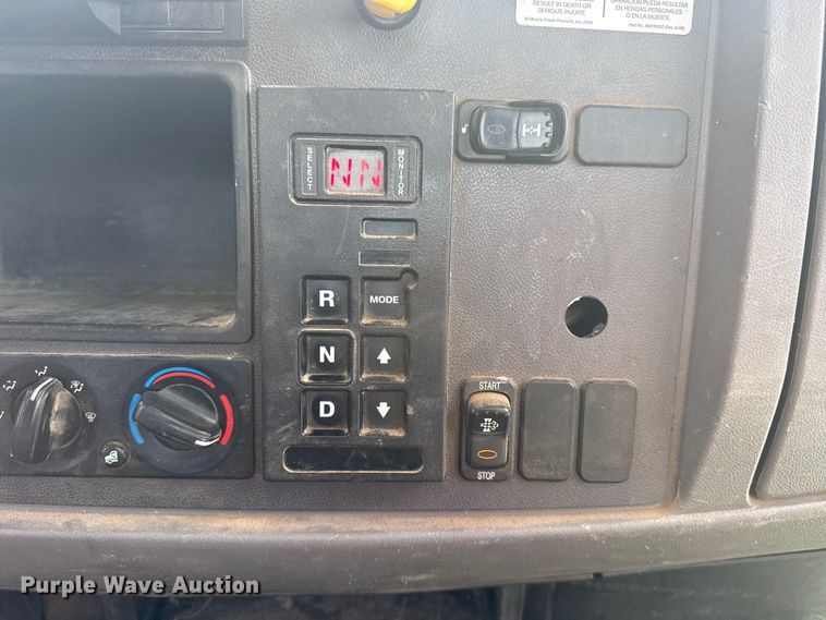 image for item DQ4345 2018 Peterbilt 337 dump flatbed truck