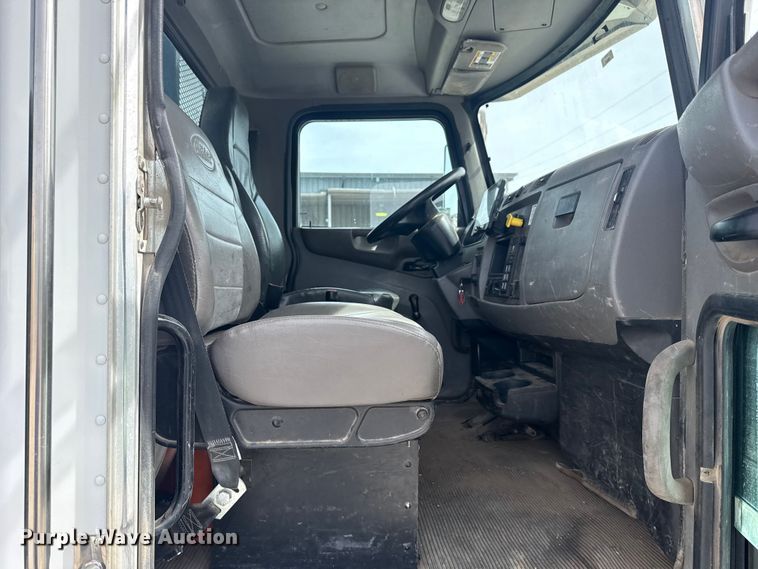 image for item DQ4345 2018 Peterbilt 337 dump flatbed truck