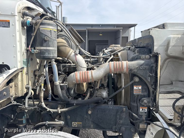 image for item DQ4345 2018 Peterbilt 337 dump flatbed truck