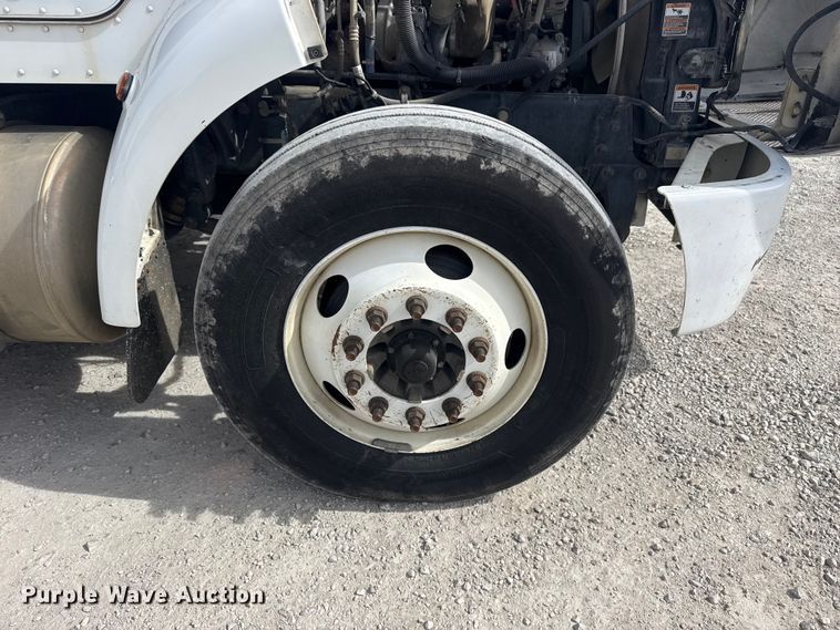 image for item DQ4345 2018 Peterbilt 337 dump flatbed truck