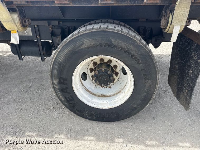 image for item DQ4345 2018 Peterbilt 337 dump flatbed truck