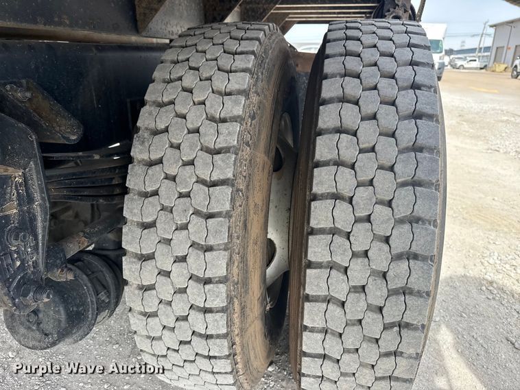 image for item DQ4345 2018 Peterbilt 337 dump flatbed truck