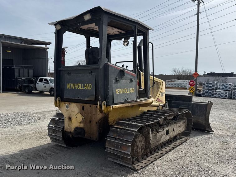 image for item DQ4348 2001 New Holland DC80 dozer