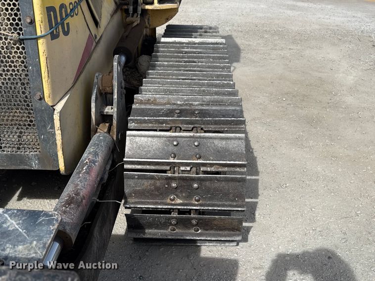 image for item DQ4348 2001 New Holland DC80 dozer