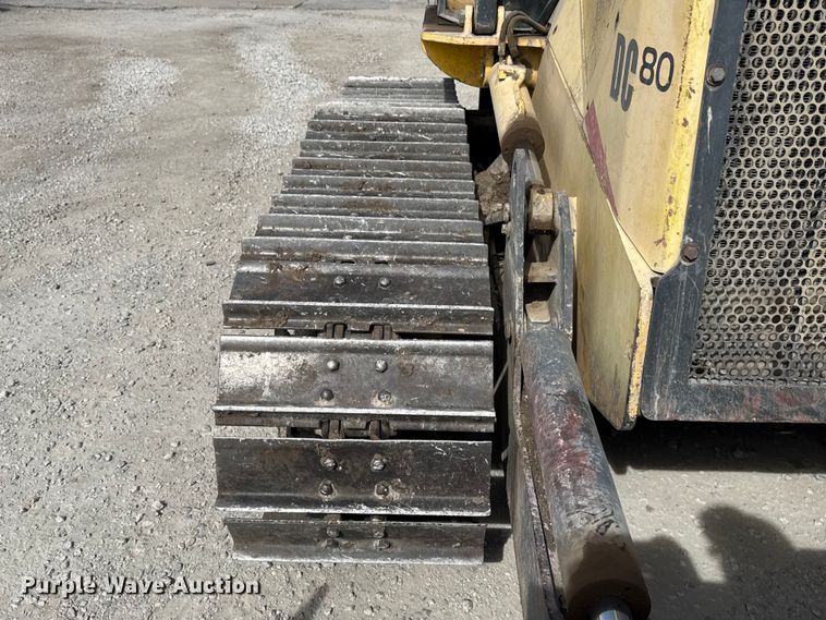 image for item DQ4348 2001 New Holland DC80 dozer