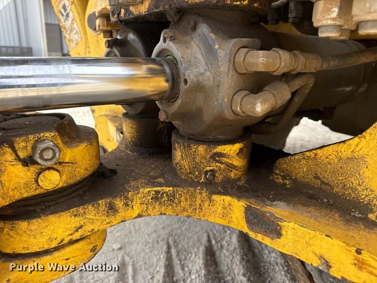 image for item DQ4349 2008 New Holland B110B backhoe