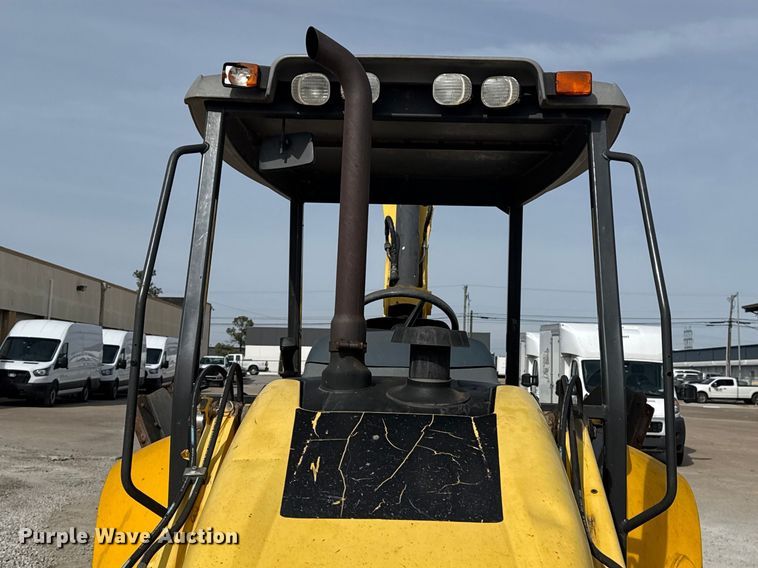 image for item DQ4349 2008 New Holland B110B backhoe