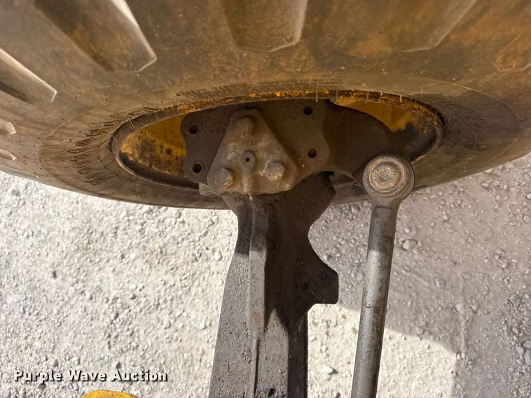 image for item DQ4349 2008 New Holland B110B backhoe