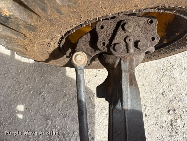 image for item DQ4349 2008 New Holland B110B backhoe