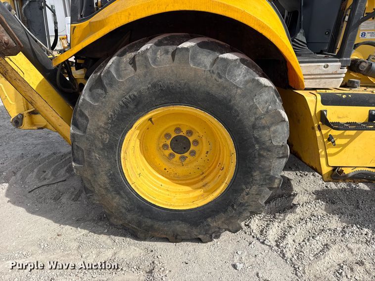 image for item DQ4349 2008 New Holland B110B backhoe