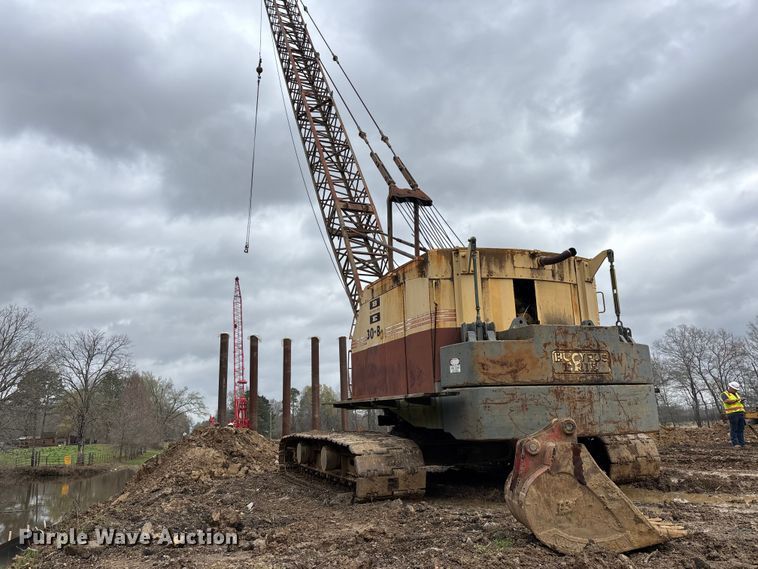 image for item DT0055 1974 Bucyrus-Erie 30-B Series 4 crane