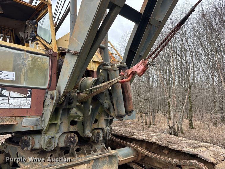 image for item DT0055 1974 Bucyrus-Erie 30-B Series 4 crane