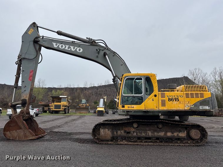 image for item DT0058 2002 Volvo EC330B LC excavator