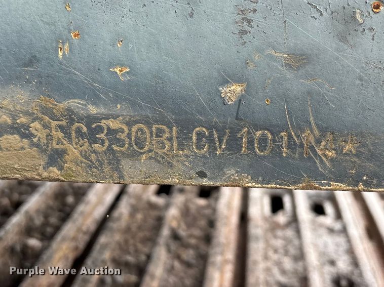 image for item DT0058 2002 Volvo EC330B LC excavator