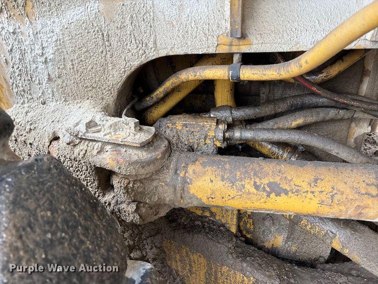 image for item DT0059 1998 Caterpillar 980G wheel loader