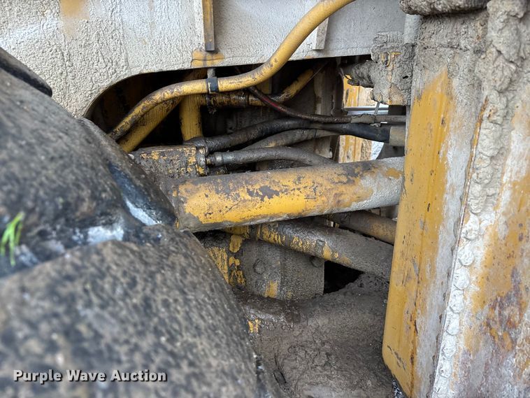 image for item DT0059 1998 Caterpillar 980G wheel loader