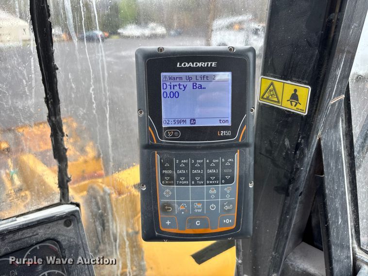 image for item DT0059 1998 Caterpillar 980G wheel loader