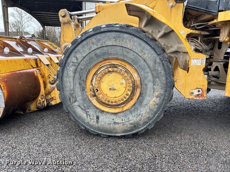 image for item DT0059 1998 Caterpillar 980G wheel loader