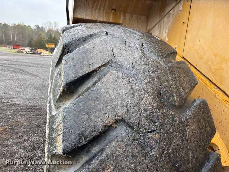image for item DT0059 1998 Caterpillar 980G wheel loader