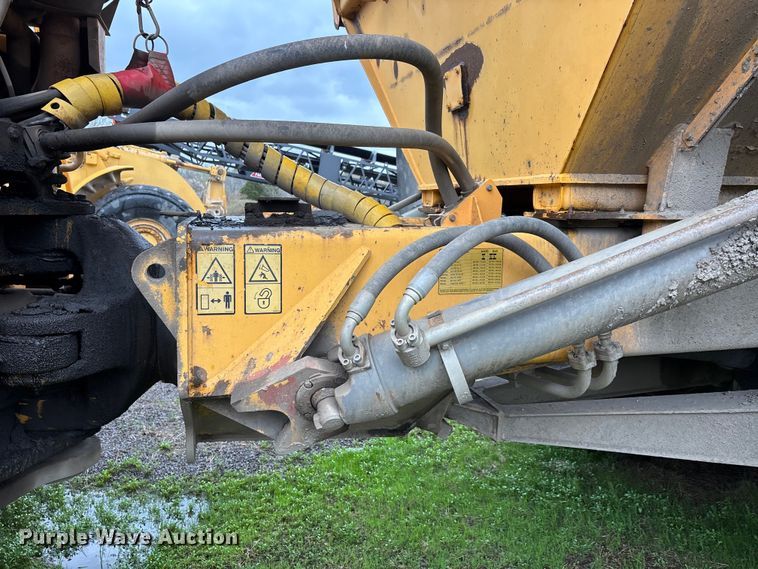 image for item DT0060 2005 Volvo A40D articulated haul truck