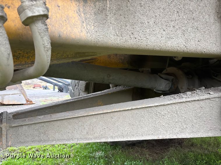 image for item DT0060 2005 Volvo A40D articulated haul truck