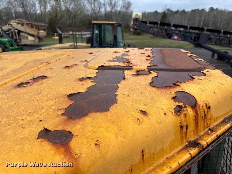 image for item DT0060 2005 Volvo A40D articulated haul truck