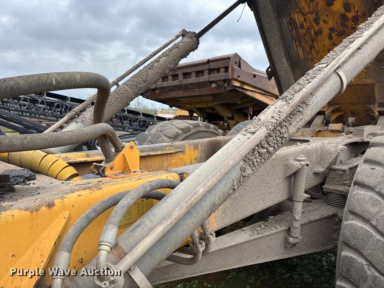 image for item DT0060 2005 Volvo A40D articulated haul truck