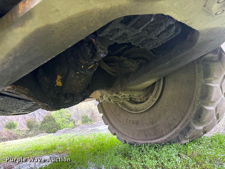 image for item DT0060 2005 Volvo A40D articulated haul truck