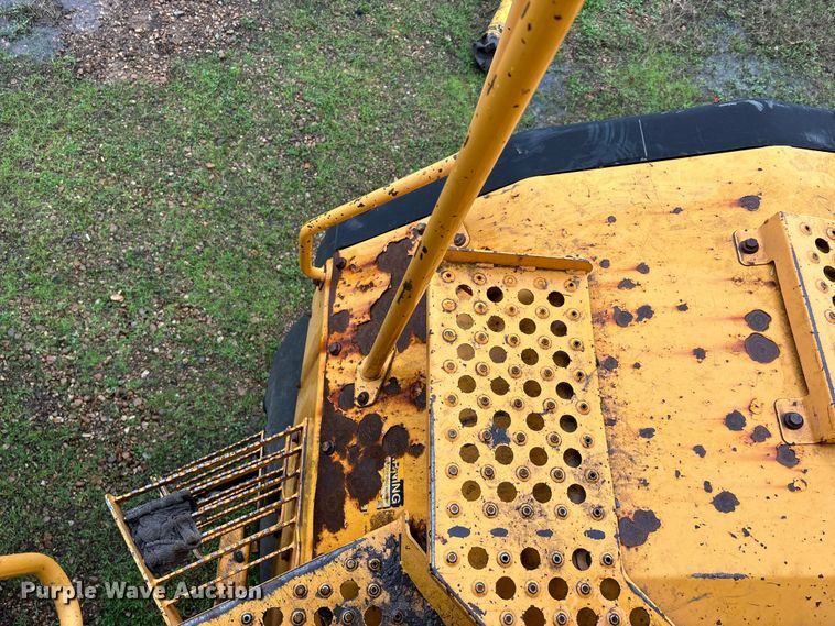 image for item DT0060 2005 Volvo A40D articulated haul truck