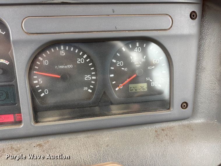 image for item DT0060 2005 Volvo A40D articulated haul truck