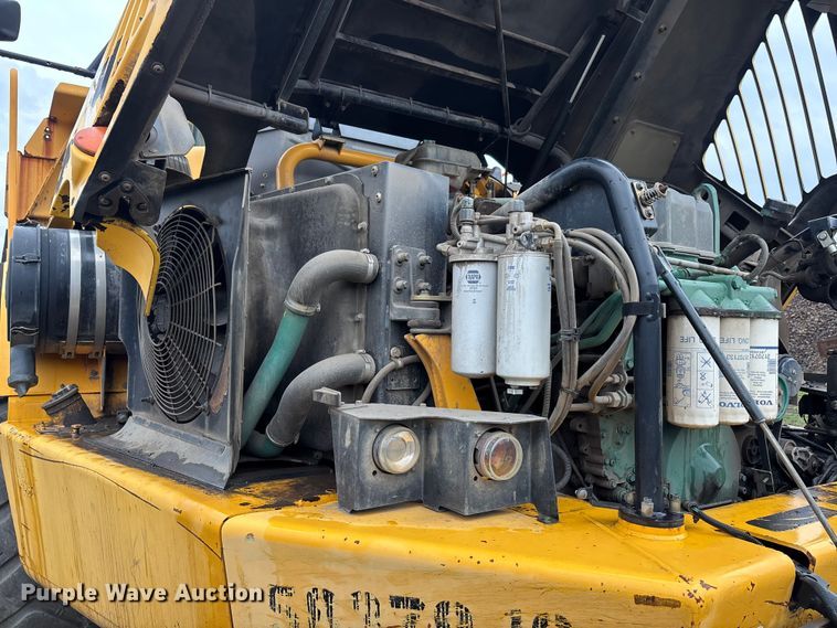 image for item DT0060 2005 Volvo A40D articulated haul truck