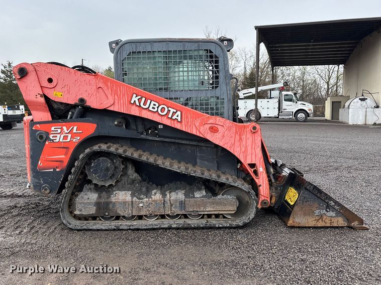 image for item DT0062 2015 Kubota SVL90-2 tracked skid steer loader
