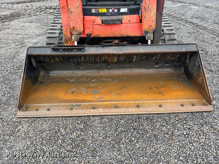 image for item DT0062 2015 Kubota SVL90-2 tracked skid steer loader