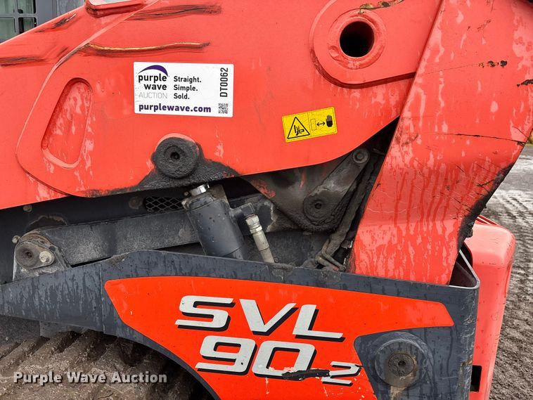 image for item DT0062 2015 Kubota SVL90-2 tracked skid steer loader
