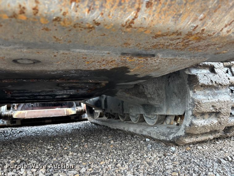 image for item DT0062 2015 Kubota SVL90-2 tracked skid steer loader