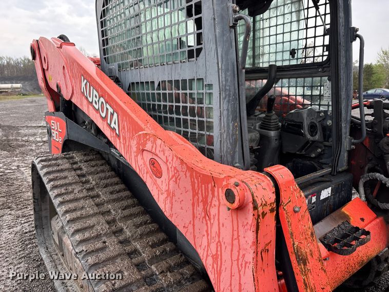 image for item DT0062 2015 Kubota SVL90-2 tracked skid steer loader