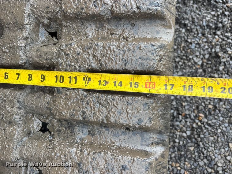 image for item DT0062 2015 Kubota SVL90-2 tracked skid steer loader