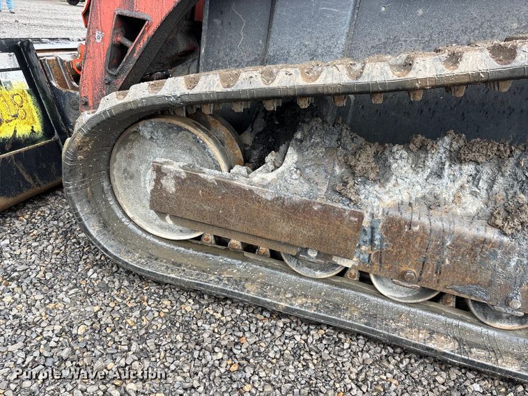 image for item DT0062 2015 Kubota SVL90-2 tracked skid steer loader