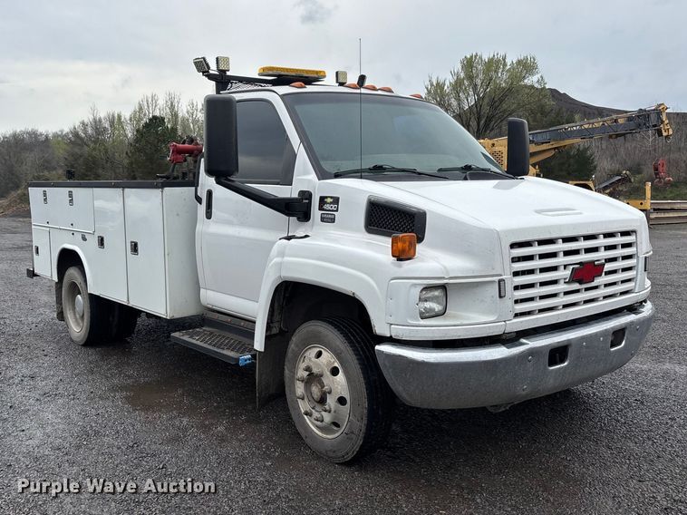 image for item DT0063 2005 Chevrolet C4500 utility / service truck