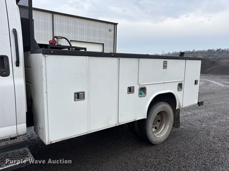image for item DT0063 2005 Chevrolet C4500 utility / service truck