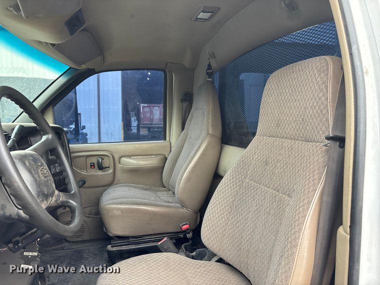 image for item DT0063 2005 Chevrolet C4500 utility / service truck