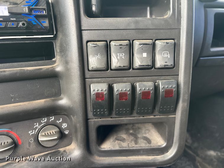 image for item DT0063 2005 Chevrolet C4500 utility / service truck