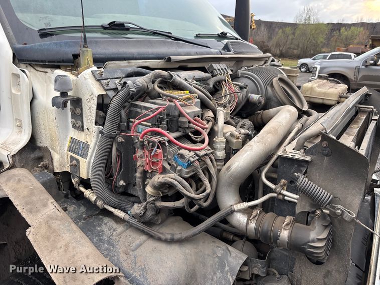 image for item DT0063 2005 Chevrolet C4500 utility / service truck