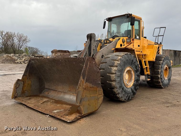 image for item DT0064 2007 Volvo L220E wheel loader